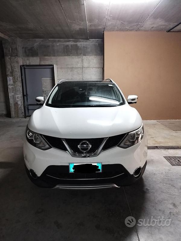 Usata Nissan Qashqai 360º 115 CV (84 kW) 2015 Bianco SUV