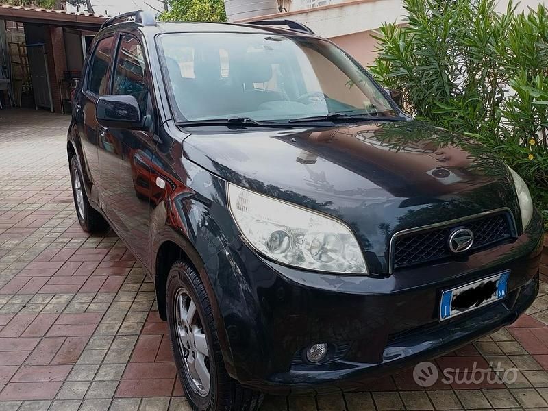 Usata Daihatsu Terios 86 CV (63 kW) 2008 Nero SUV