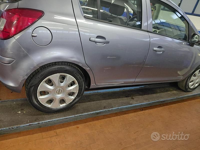 Usata Opel Corsa 2009 Utilitaria