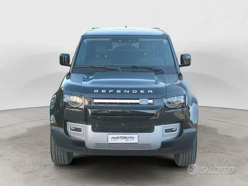 Usata Land Rover Defender SE 400 CV (294 kW) 2022 Nero SUV