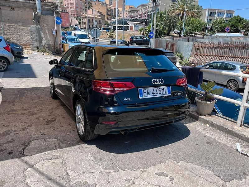 Usata Audi A3 110 CV (80 kW) 2019 Nero Berlina