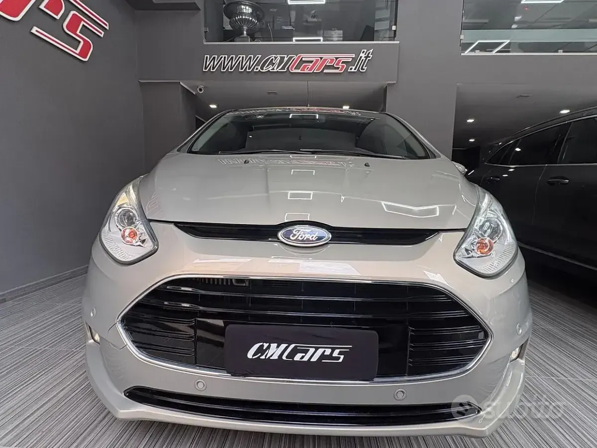 Usata Ford B-MAX Titanium 101 CV (74 kW) 2013 Grigio Monovolume