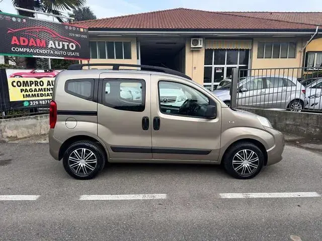 Usata Citroën Nemo SELECTION 75 CV (55 kW) 2013 Marrone Monovolume