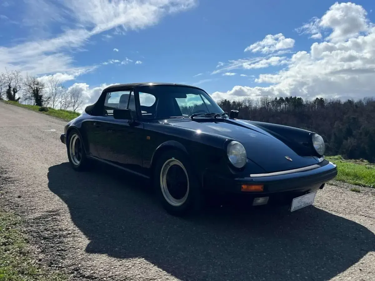 Usata Porsche 911 Carrera Cabriolet 231 CV (169 kW) 1988 Nero Cabrio