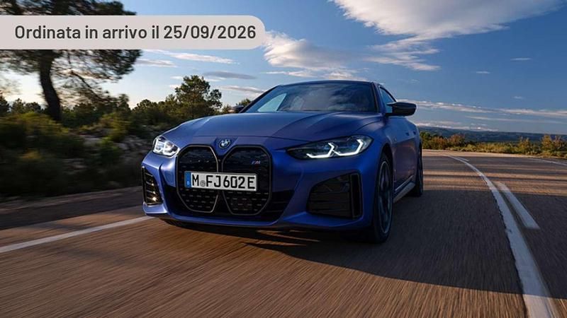 Nuova BMW i4 M Sport 144 kW (197 CV) 2025 Argento Berlina