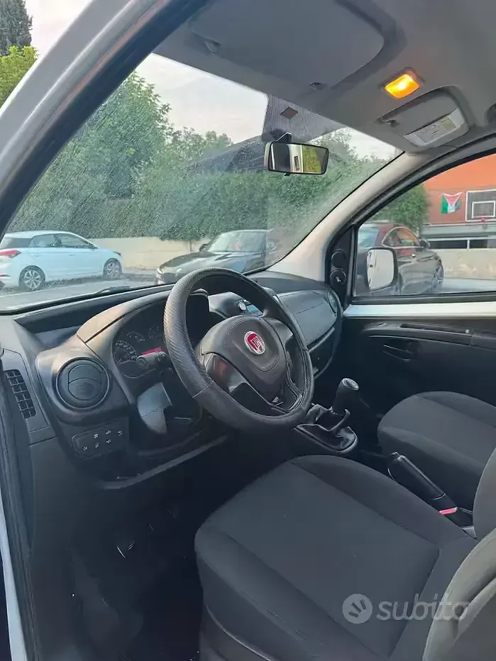 Usata Fiat Qubo Trekking 80 CV (58 kW) 2017 Bianco Monovolume