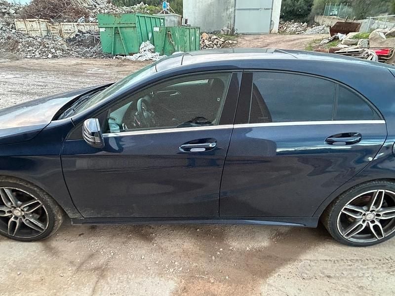 Usata Mercedes A180 Premium 109 CV (80 kW) 2016 Berlina