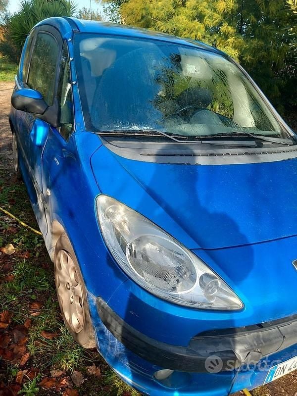 Usata Peugeot 1007 2008 Blu Monovolume