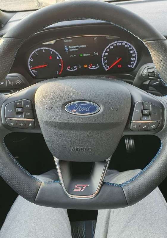 Usado Ford Fiesta Performance Edition 205 HP (150 kW) 2020 Cinzento Citadino