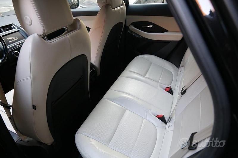 Usata Jaguar E-Pace R-Dynamic 241 CV (177 kW) 2020 Nero SUV