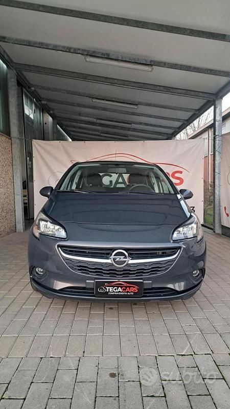 Usata Opel Corsa 69 CV (50 kW) 2016 Grigio Berlina