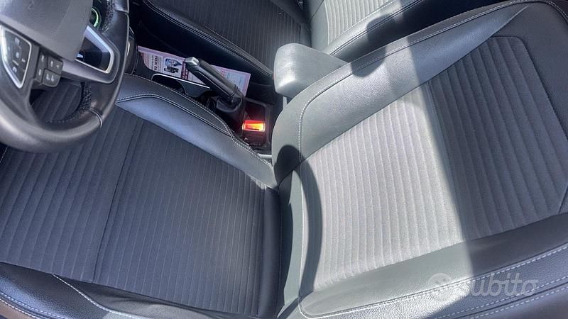 Bianco Usata 2018 Ford Ecosport SUV | 10.500 € (Buon prezzo) - Immagine 1/4