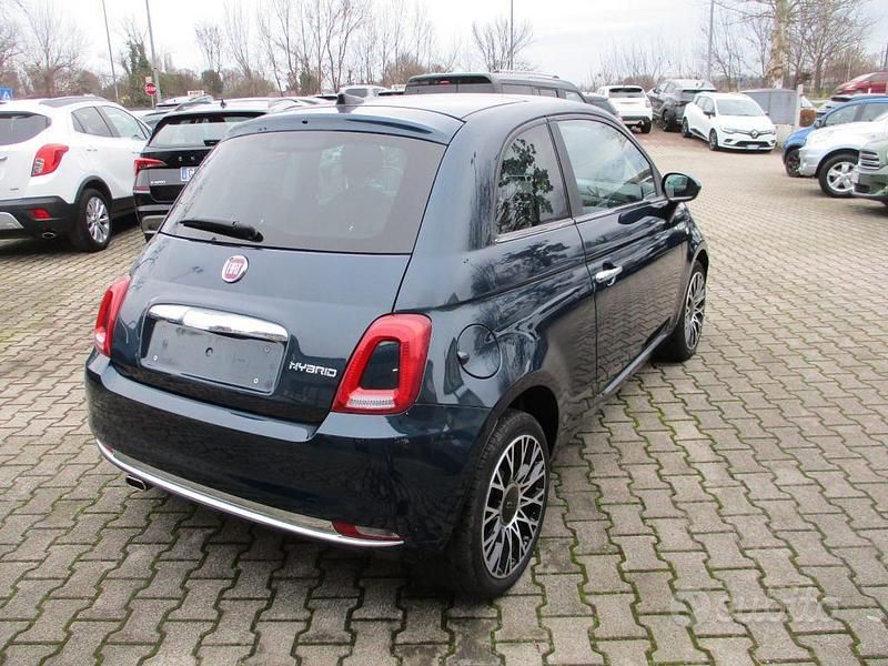 Usata Fiat 500 Dolcevita 69 CV (50 kW) 2023 Blu Utilitaria