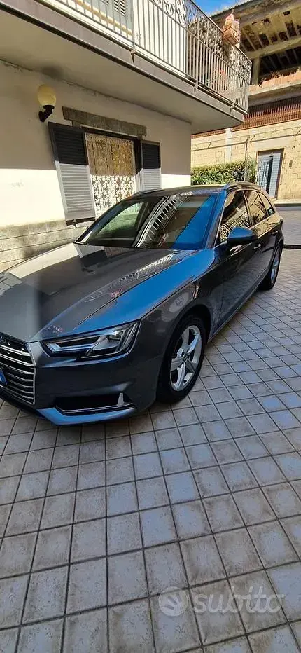 Usata Audi A4 Advanced 150 CV (110 kW) 2018 Grigio Station wagon