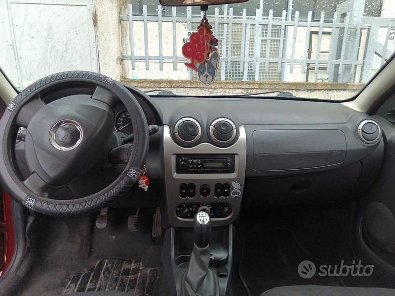Usata Dacia Sandero 2012 Rosso Berlina