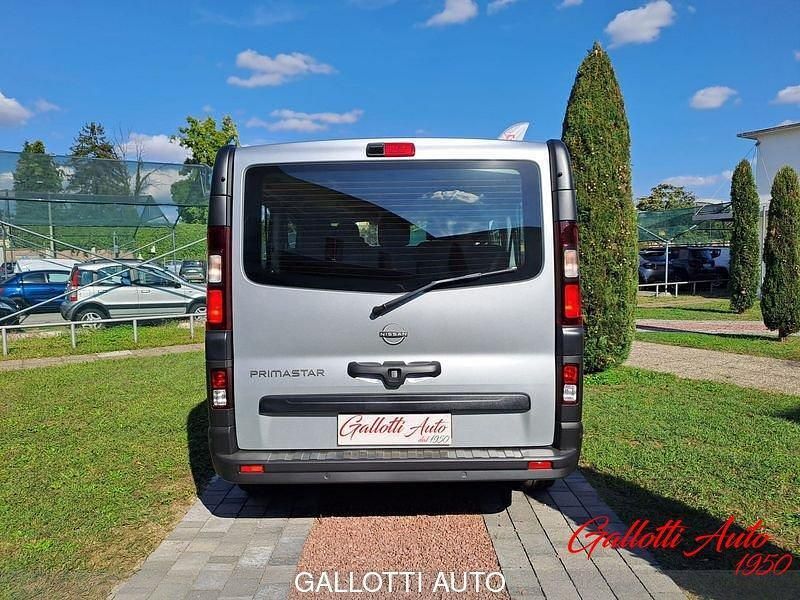 Usata Nissan Primastar 149 CV (109 kW) 2024 Argento Monovolume