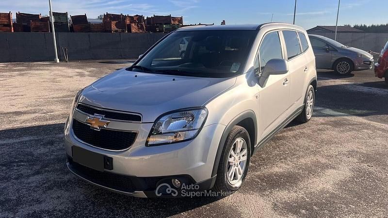 Usata Chevrolet Orlando 131 CV (96 kW) 2013 Grigio Monovolume