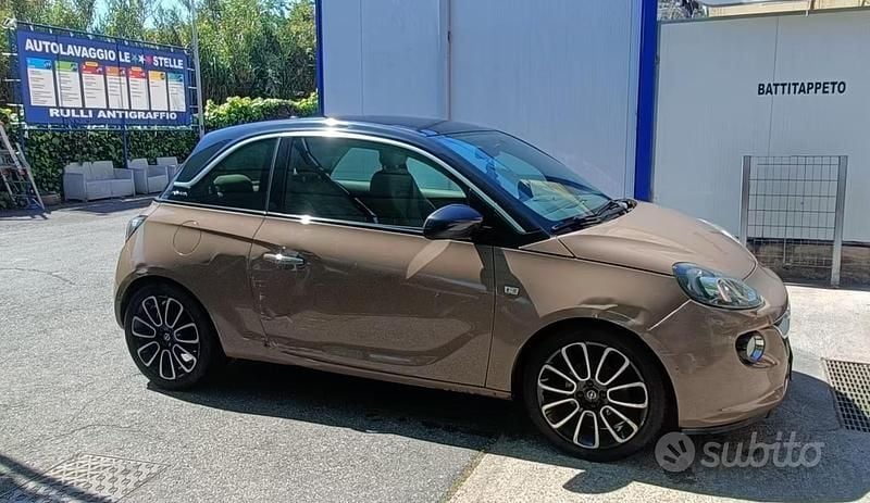 Usata Opel Adam Jam 70 CV (51 kW) 2014 Marrone Utilitaria