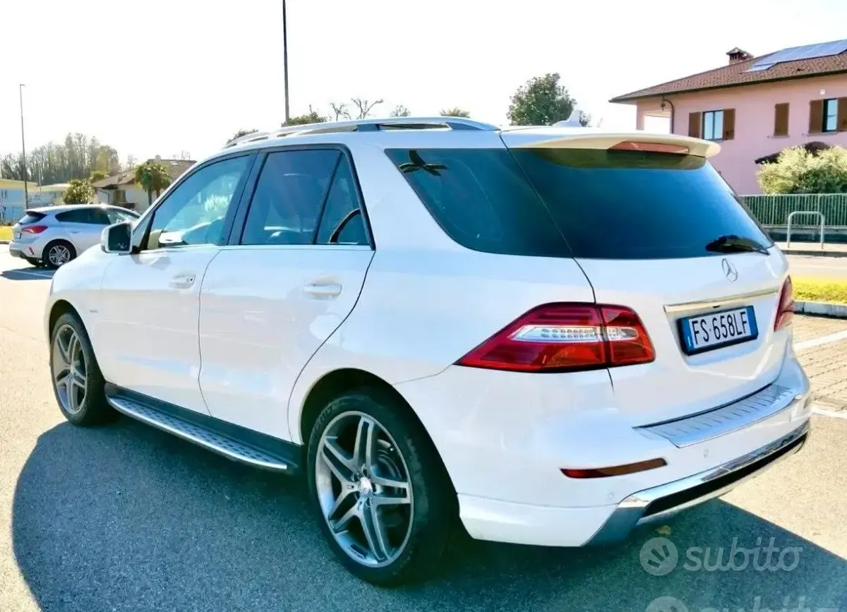 Usata Mercedes ML350 258 CV (189 kW) 2012 Bianco SUV