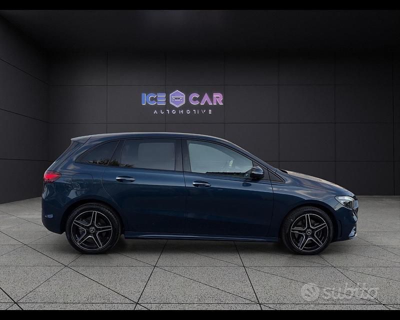 Usata Mercedes B250e Advanced 163 CV (119 kW) 2024 Nero Monovolume
