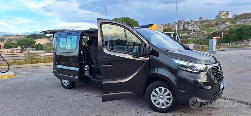 Usata Nissan Primastar 110 CV (80 kW) 2023 Nero Monovolume