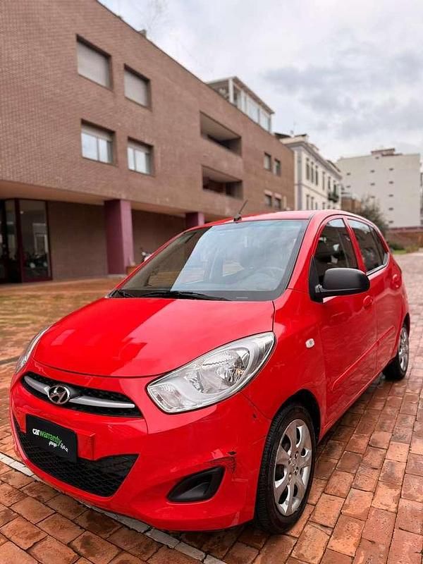 Usata Hyundai i10 Classic 69 CV (50 kW) 2011 Rosso passione Utilitaria