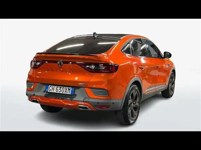 Usata Renault Arkana R.S. 145 CV (106 kW) 2022 Arancione SUV