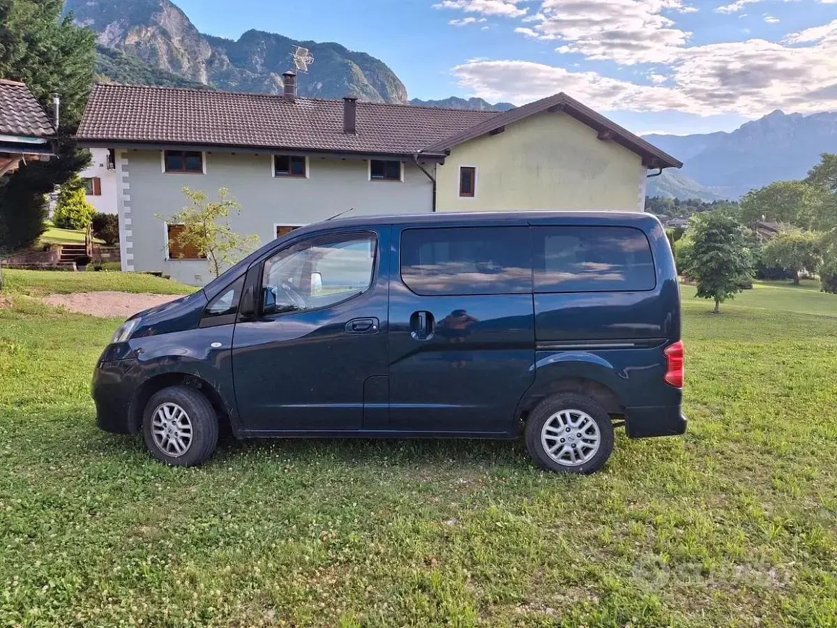 Usata Nissan Evalia 90 CV (66 kW) 2012 Monovolume