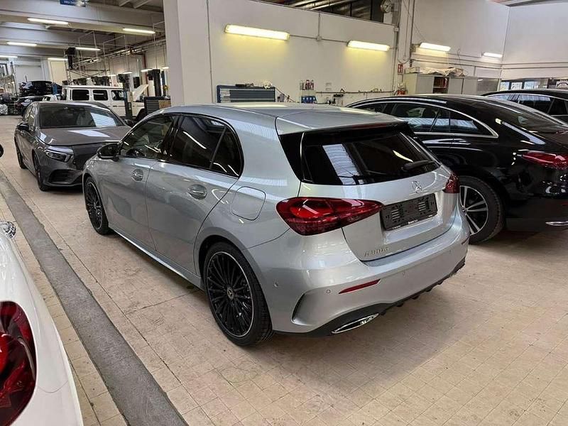 Usata Mercedes A180 Advanced Plus 116 CV (85 kW) 2024 Argento Berlina
