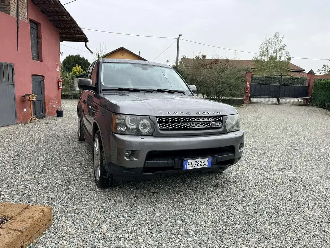 Usata Land Rover Range Rover SE Plus 272 CV (200 kW) 2011 SUV