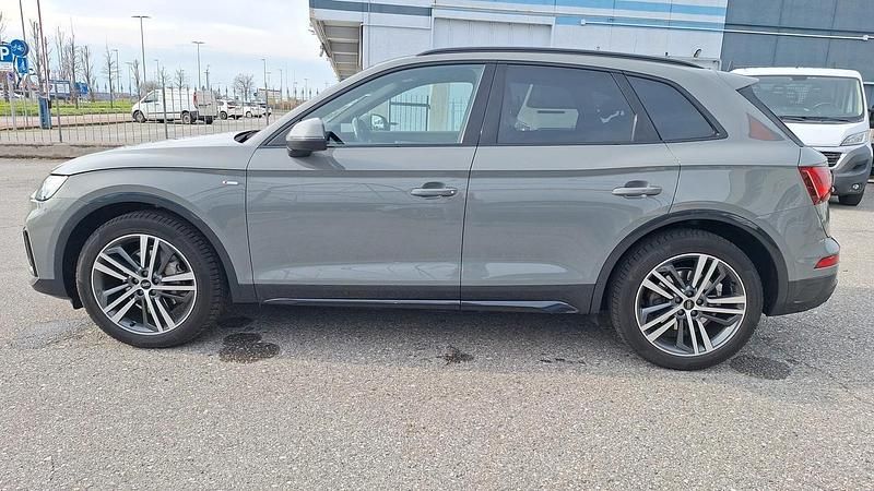 Usata Audi Q5 S-line plus 163 CV (119 kW) 2021 Grigio SUV