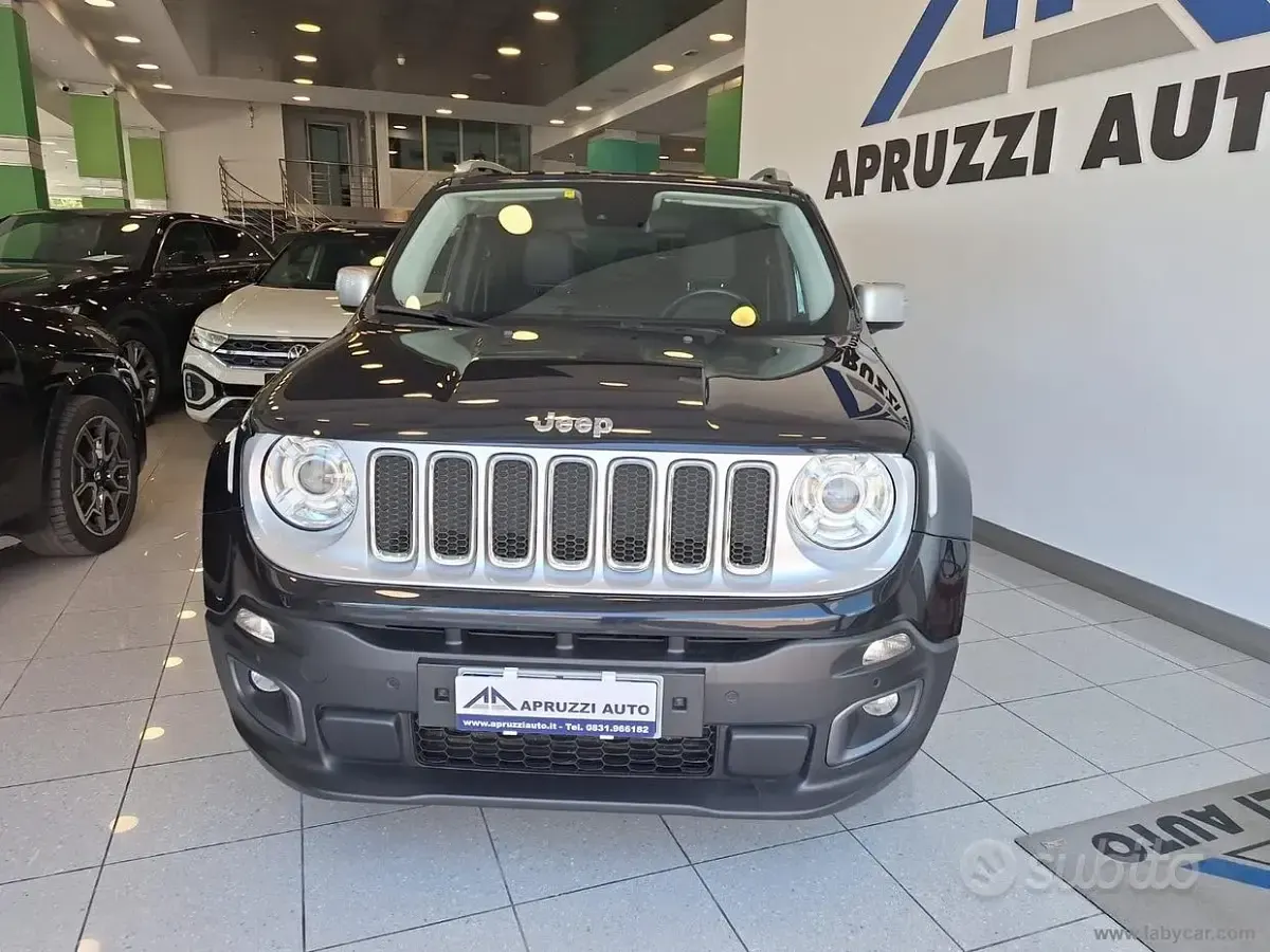 Usata Jeep Renegade Limited 120 CV (88 kW) 2017 Nero SUV