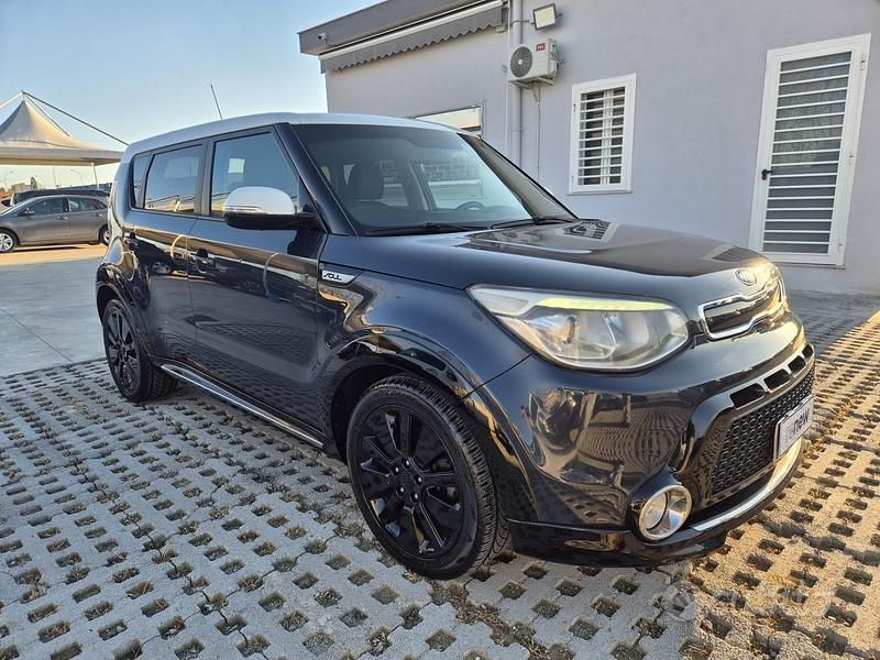 Usado Kia Soul 128 CV (94 kW) 2014 Gris SUV