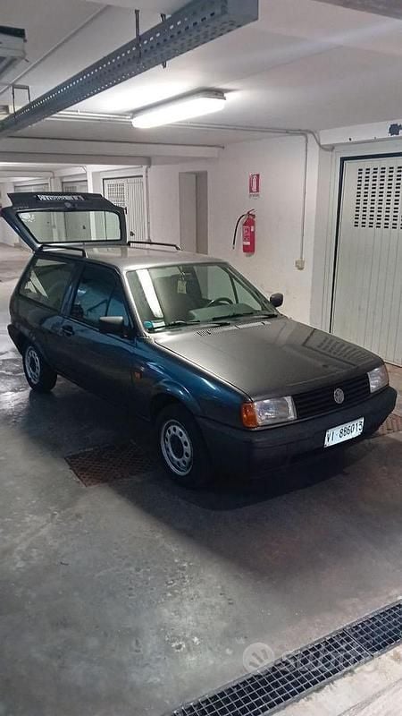 Grigio Usata 1992 VW Polo Due volumi | 1500 € - Immagine 1/4
