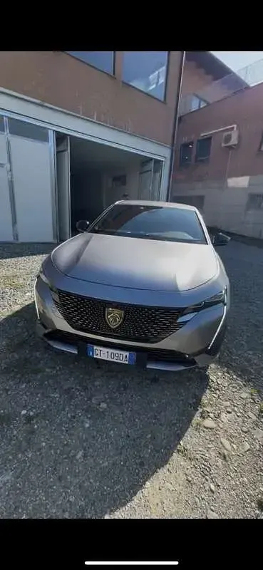 Usata Peugeot 308 GT 131 CV (96 kW) 2025 Grigio Coupé