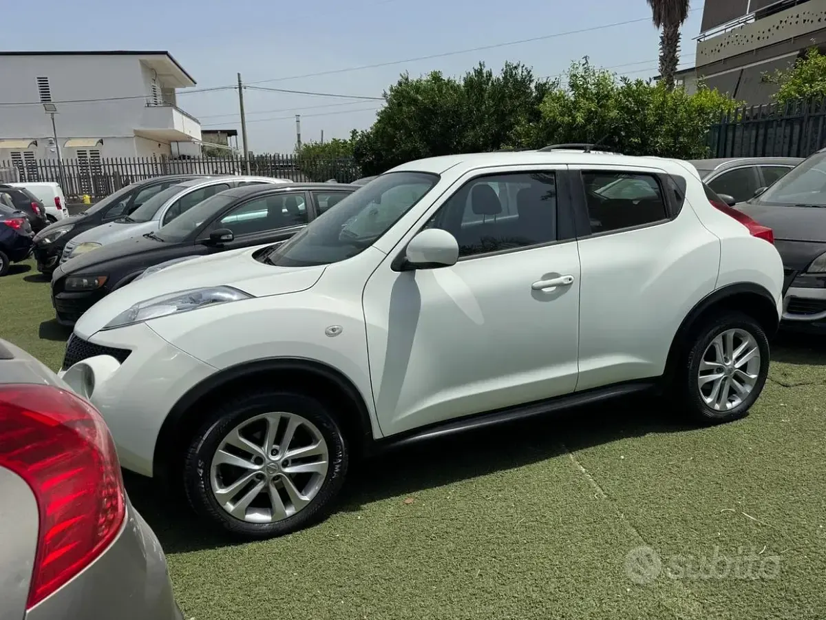 Usata Nissan Juke Acenta 110 CV (80 kW) 2015 Bianco SUV