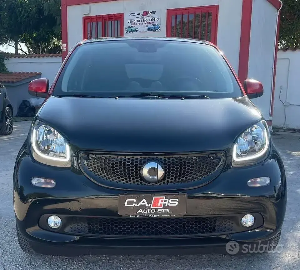 Usata Smart ForFour Prime 90 CV (66 kW) 2016 Nero Utilitaria