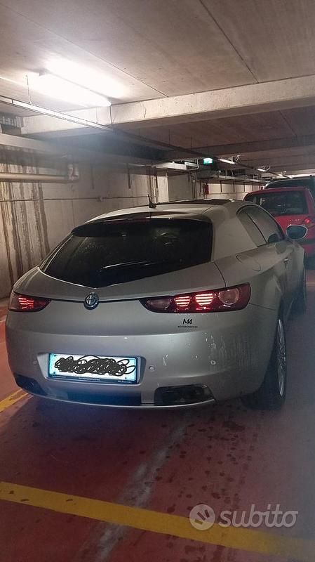 Usata Alfa Romeo Brera 185 CV (136 kW) 2006 Grigio Coupé