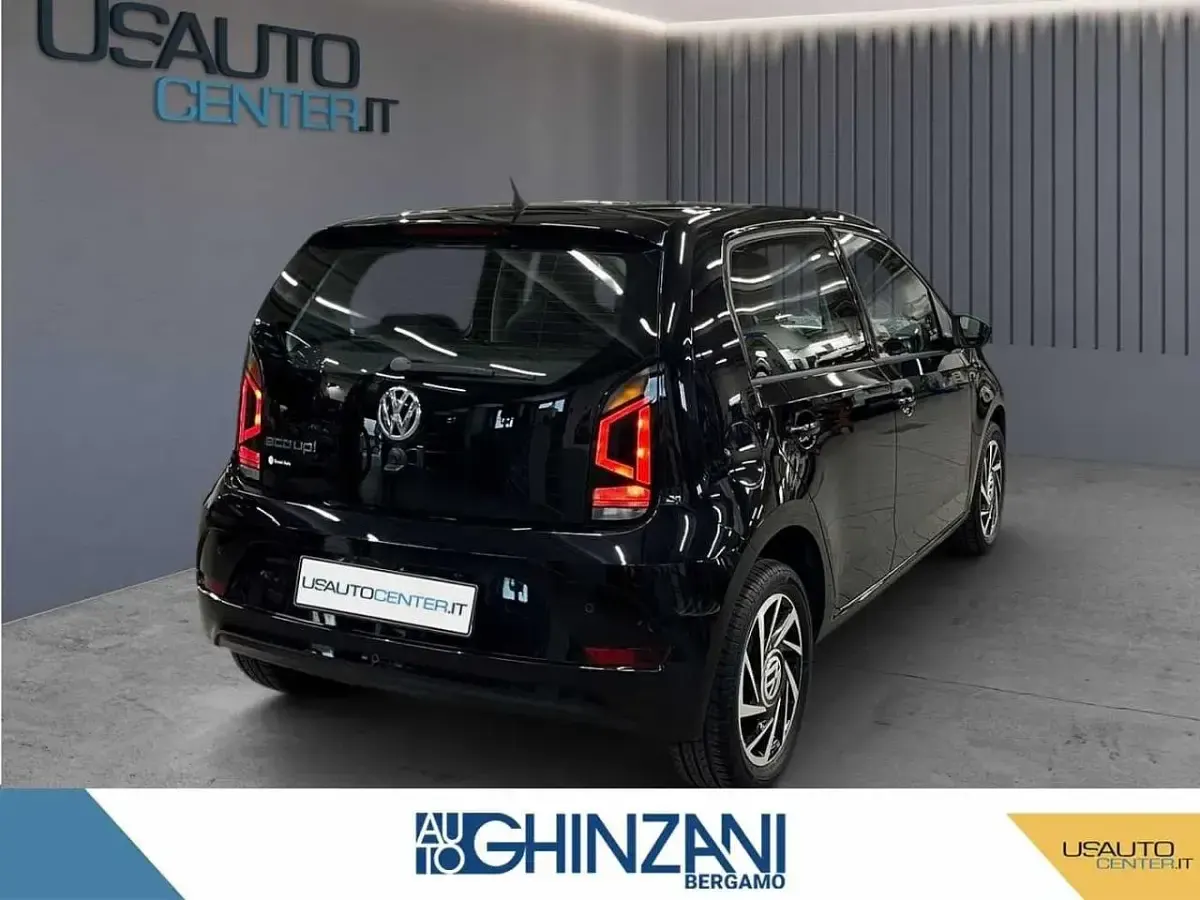 Usata VW up! Move 68 CV (50 kW) 2019 Nero Utilitaria