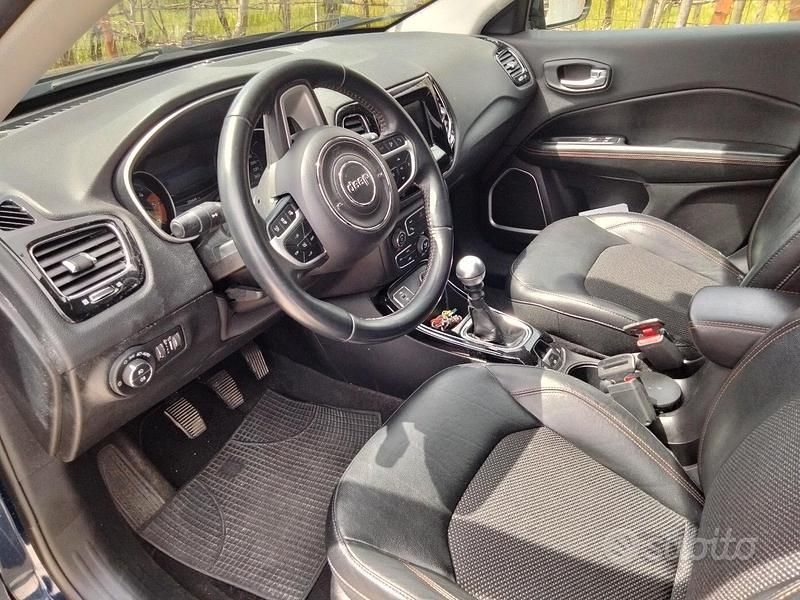 Usata Jeep Compass 120 CV (88 kW) 2017 Blu SUV