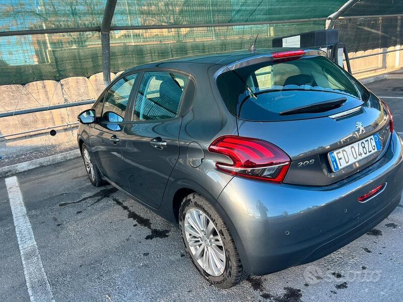 Usato 2016 Peugeot 208 1.6 Diesel 115 CV (10.000 €)