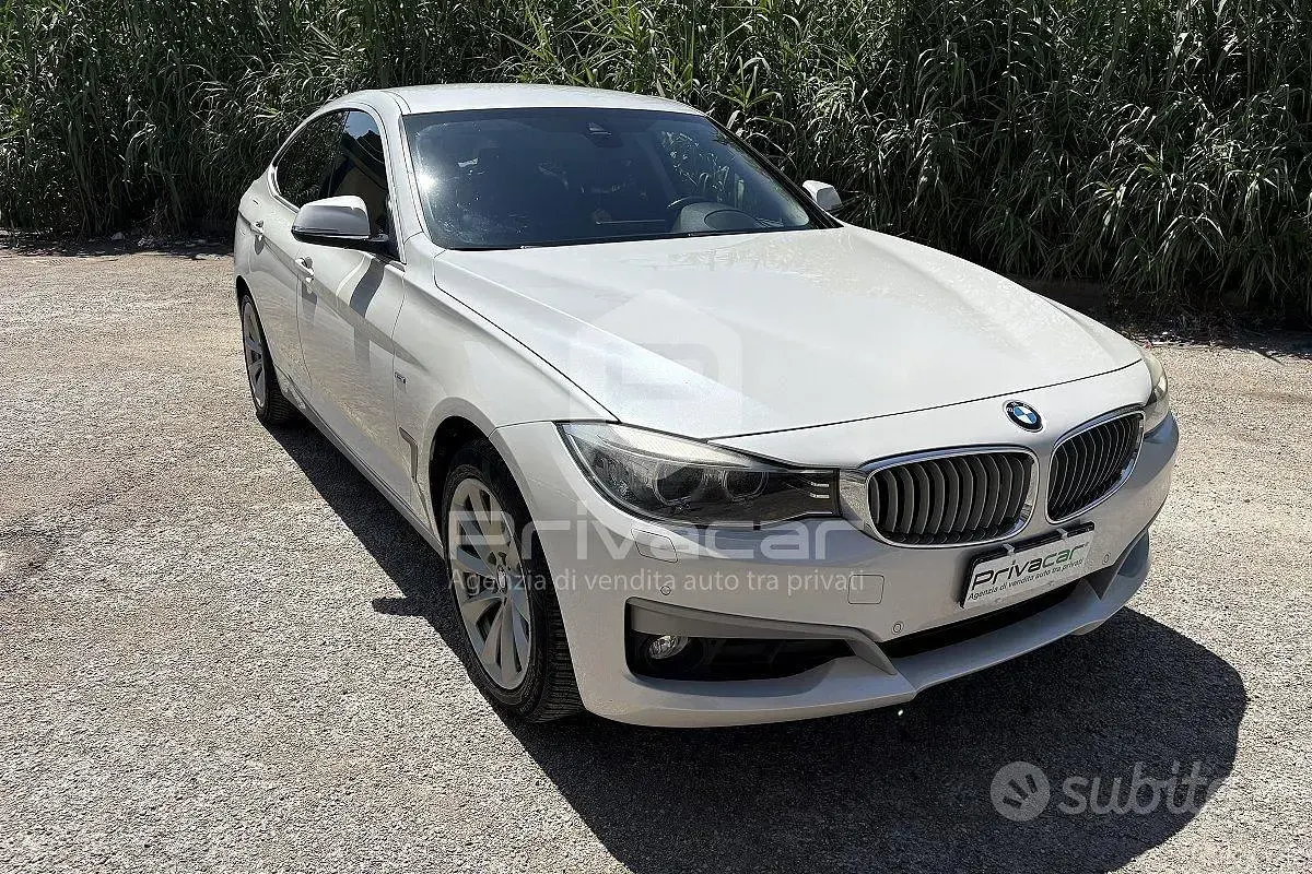 Usata BMW 320 Gran Turismo Efficient Dynamics 184 CV (135 kW) 2014 Bianco Coupé