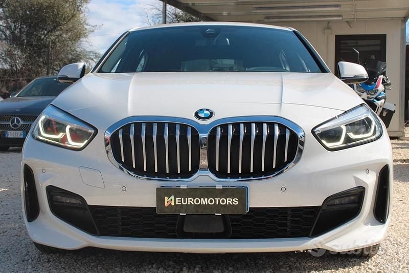 Usata BMW 118 M Sport 136 CV (100 kW) 2022 Bianco Utilitaria