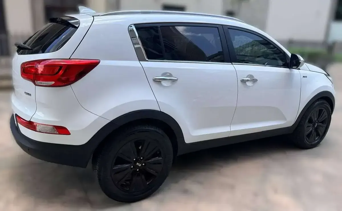 Usata Kia Sportage 184 CV (135 kW) 2014 Bianco SUV