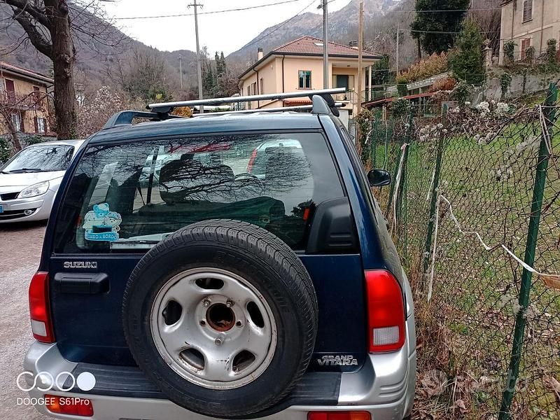 Usata Suzuki Vitara 1999 Blu SUV