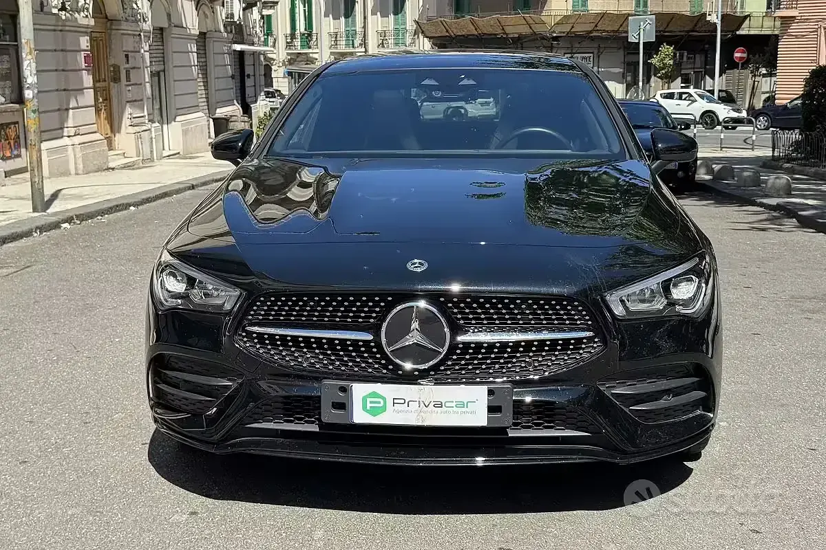 Usata Mercedes CLA200 Premium 150 CV (110 kW) 2023 Nero Berlina