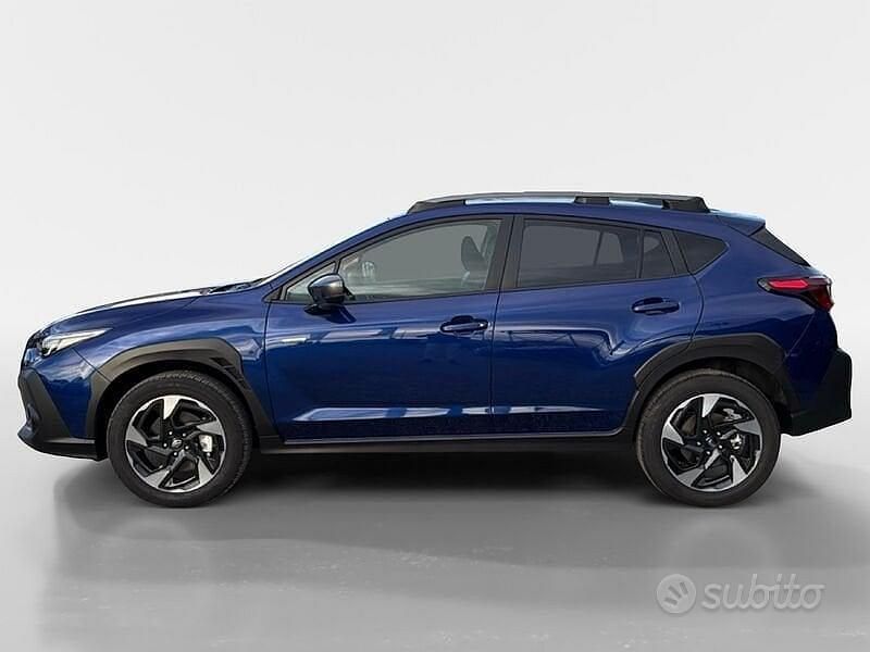 Usata Subaru Crosstrek Premium 136 CV (100 kW) 2025 Blu scuro SUV
