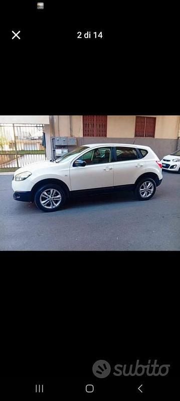 Usata Nissan Qashqai Tekna 110 CV (80 kW) 2014 Bianco SUV