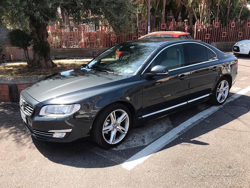 Usata Volvo S80 136 CV (100 kW) 2015 Nero Berlina
