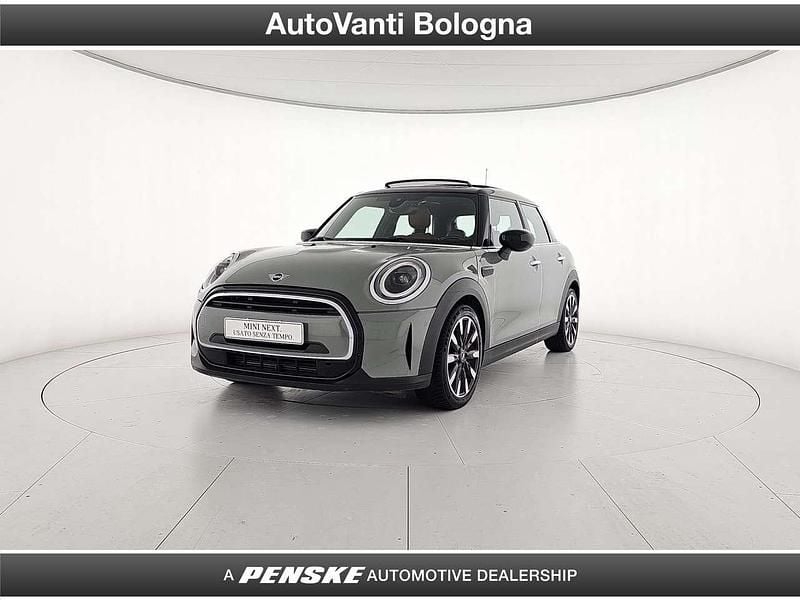 Grigio Usata 2022 Mini Cooper Classic Due volumi | 21.980 € (Buon prezzo) - Immagine 1/3